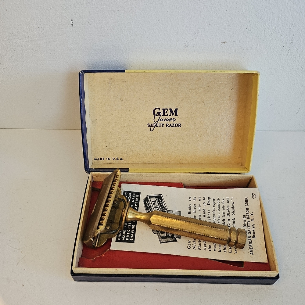 Vintage GEM Junior Safety Razor Single Edge Original Box Brass Manual USA Made